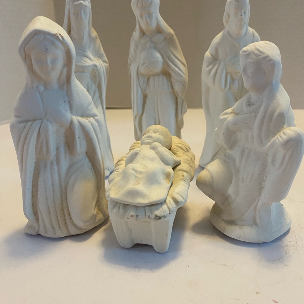 Hershey Mold Christmas Nativity Scene Set Unpainted Bisque - 7 Pieces